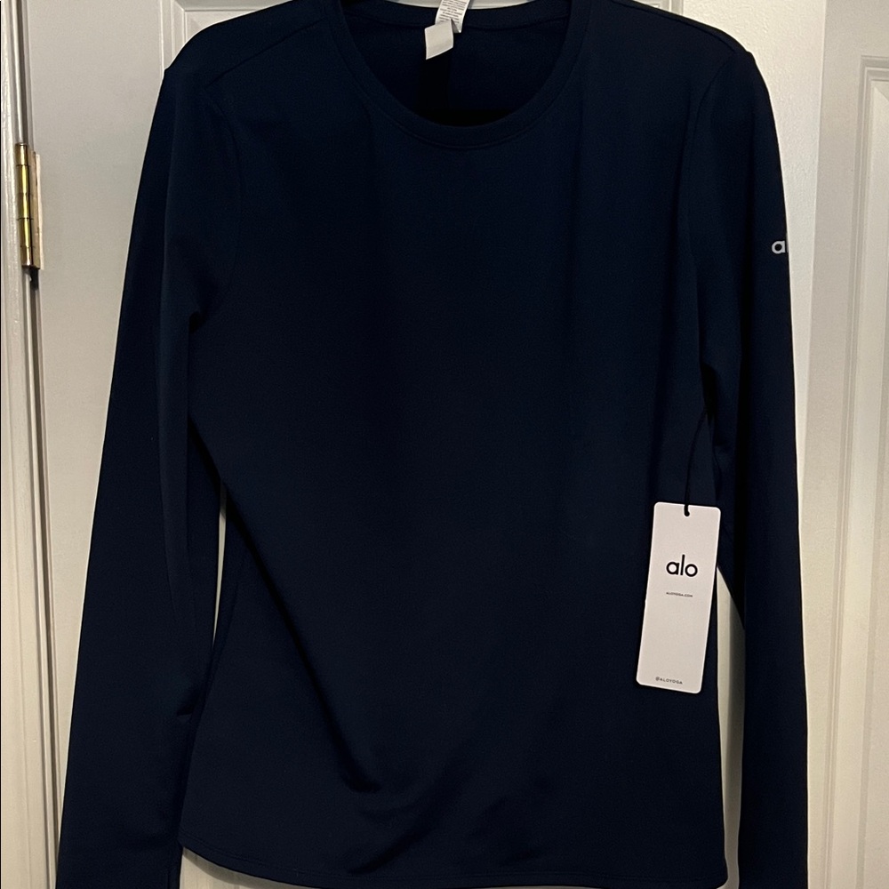 ALO Yoga Women's Deep Blue Long Sleeve Top